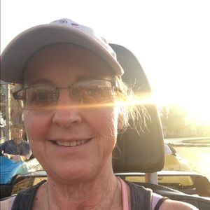 Meet your Posher, Tami